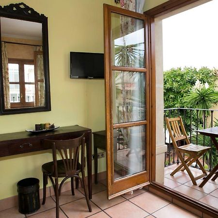 Hotel Restaurante La Masieta Creixell Zewnętrze zdjęcie