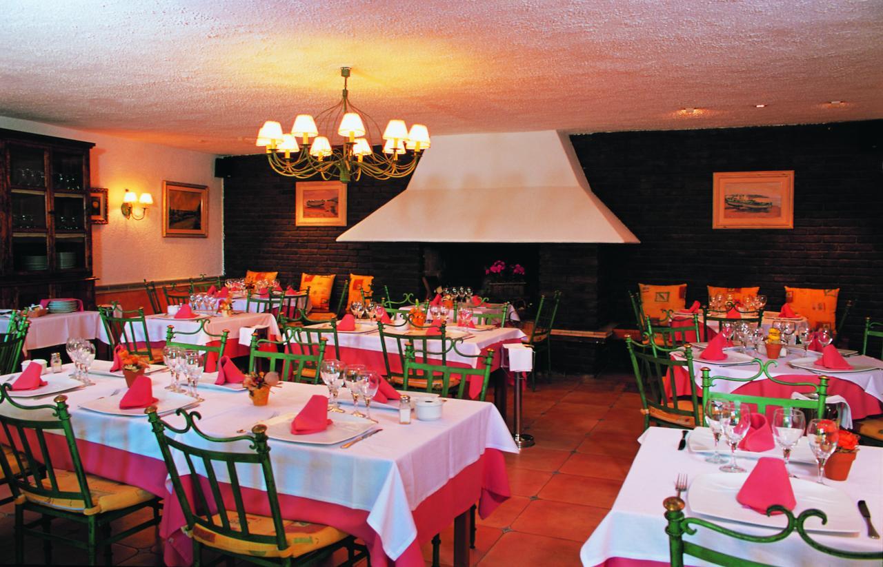 Hotel Restaurante La Masieta Creixell Zewnętrze zdjęcie